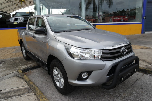 Imagen 2 de 14 de 2019 Toyota Hilux Doble Cabina Sr Factura Original