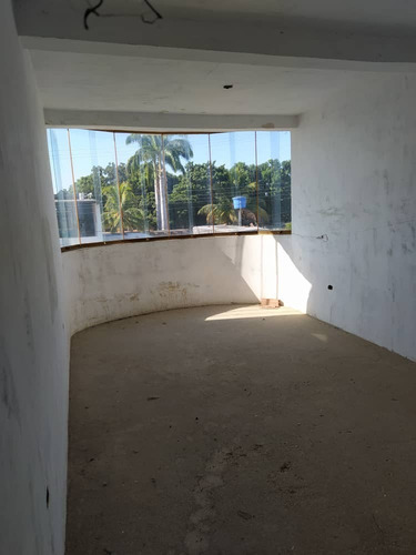 Imagen 11 de 24 de Se Vende Casa En Santa Rita Linares Alcántara 04124827470