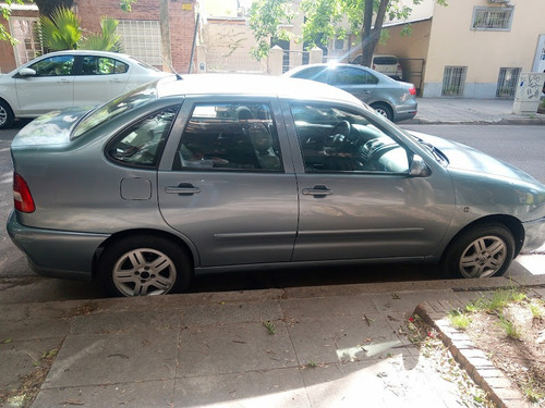Volkswagen Polo Classic 1.9 Sd Trendline