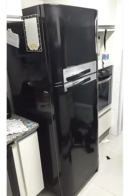 Adesivo Decorativo Preto Brilho Envelopamento 5mx60cm