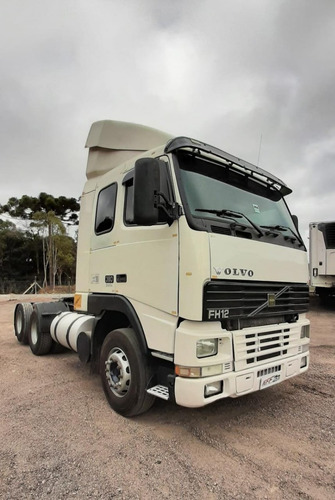 Imagem 4 de 15 de Caminhão Volvo Fh12 380 2003 6x2