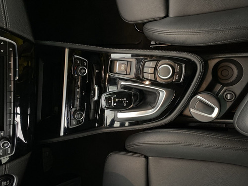 Imagen 18 de 25 de Bmw 218i Tourer 1.5 2019