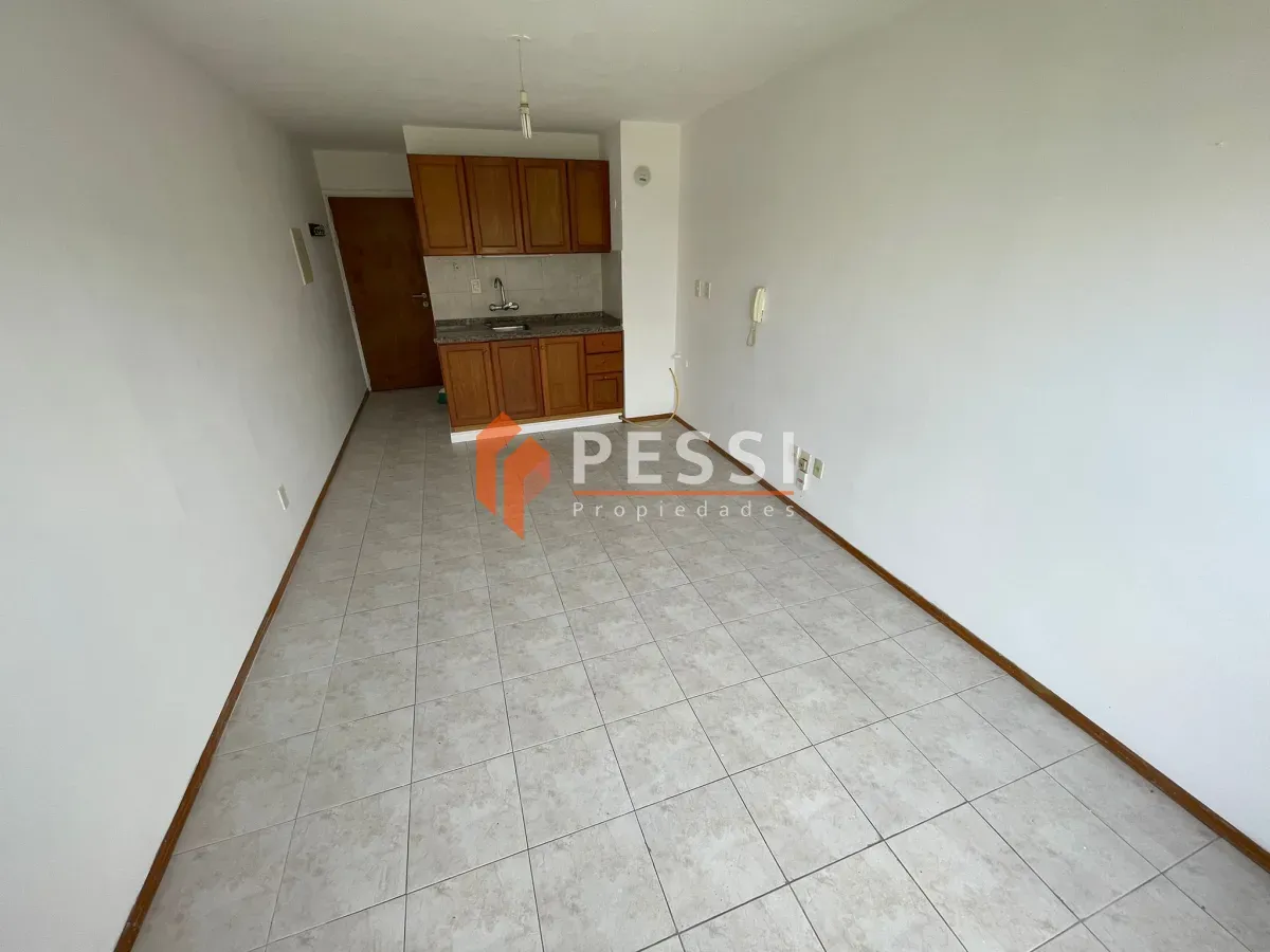 Alquiler Monoambiente En Pocitos · Foto 2