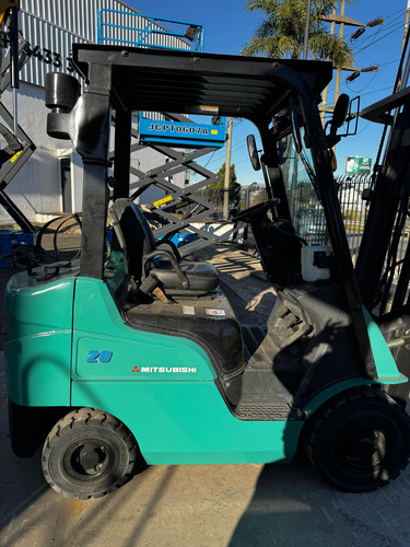 Autoelevador Mitsubishi Fg20