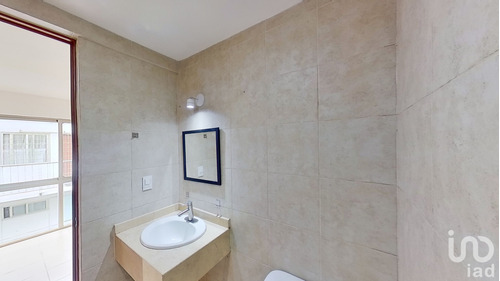 Venta Departamento 2 Ambientes Centro (área 1)