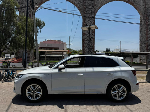 Audi Q5 2.0 L 45 Tfsi S Line Dsg