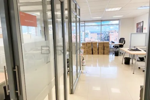 Oficina En Arriendo/venta En El Nogal. Cod A4447