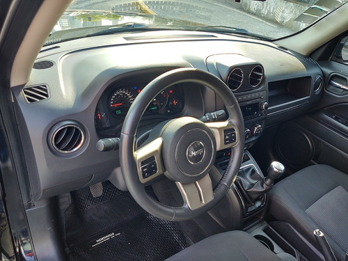 Imagen 12 de 25 de Jeep Patriot 2012 Sport 4x2 Abasto Motors