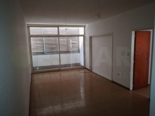 Alberdi Urquiza 200 Dpto 3 Dor C/ 2 Balcones En Venta