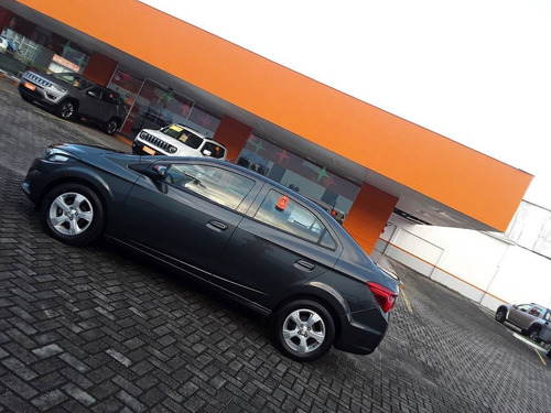 Imagem 6 de 9 de Chevrolet Prisma 1.4 Mpfi Lt 8v Flex 4p Manual