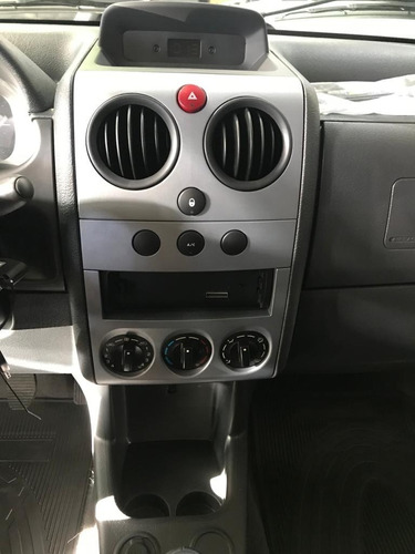 Imagen 13 de 14 de Berlingo Furgon 1.6 Hdi Bussiness