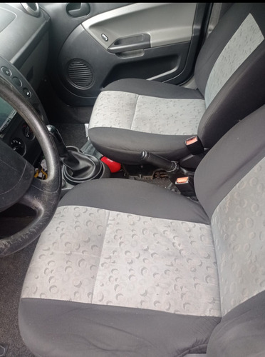 Ford Fiesta 1.0 Flex 5p 71 hp