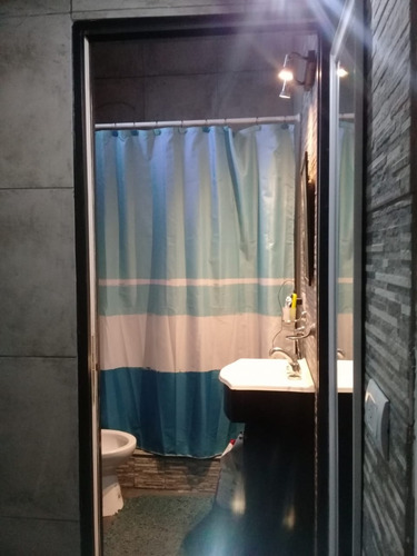 Imagen 24 de 30 de Casa Más 2 Departamentos Al Frente Con Cochera Escritura Cerca Acceso Oeste Permuta