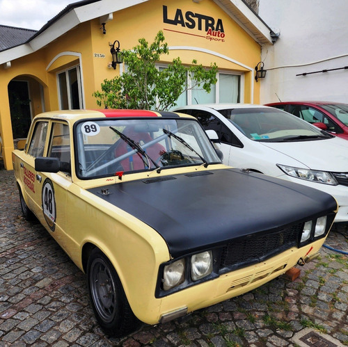 Imagen 2 de 17 de Fiat 125 Berlina 1977