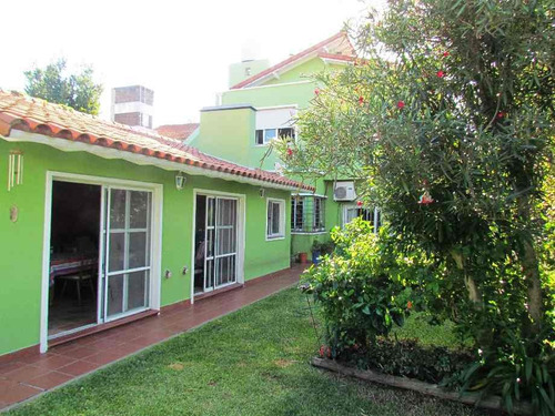 Chalet En Venta En Barrio Parque