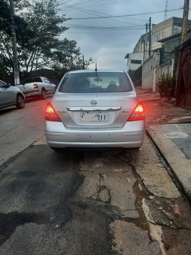 Nissan Tiida 1.8 Flex