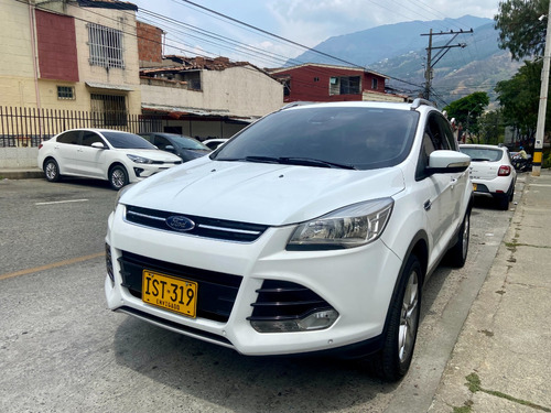 Ford Escape 2.0 Titanium