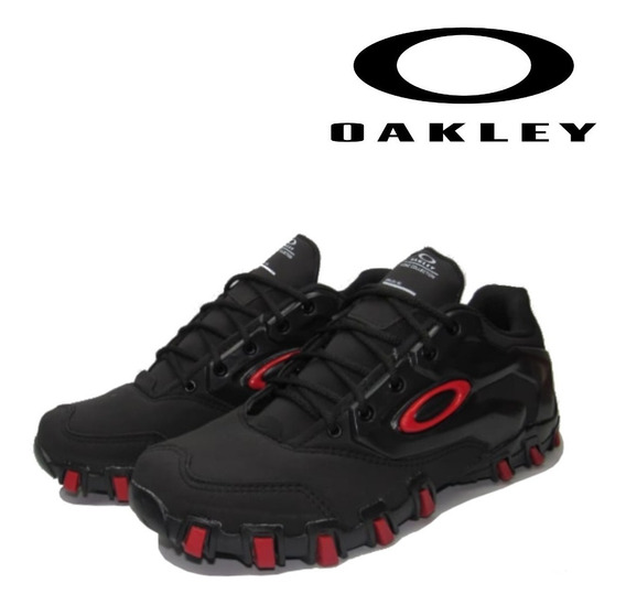 tenis oakley bravo masculino