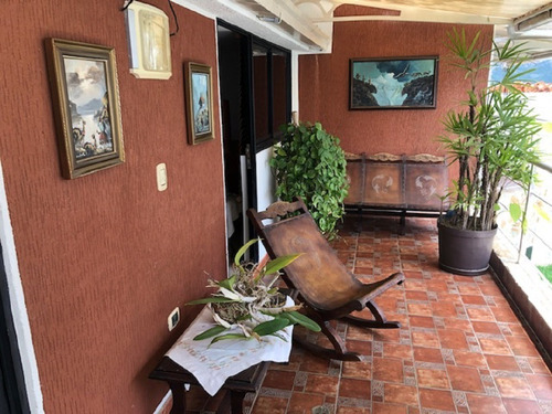 Imagen 18 de 30 de En Venta Una Espectacular Y Lujosa Quinta, Totalmente Equipada Y Amoblada, Ubicada En Bosque Valle.