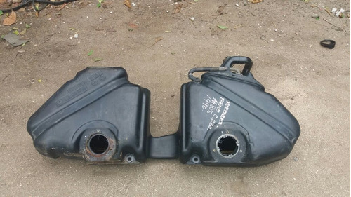 Vendo Tanque De Gasolina De Mercedes Benz C220, Año 1990