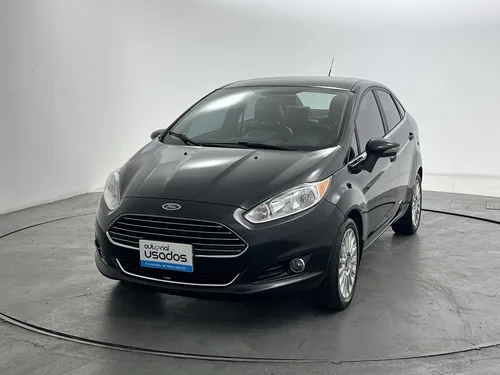 Ford Fiesta TITANIUM 1.6 AUT