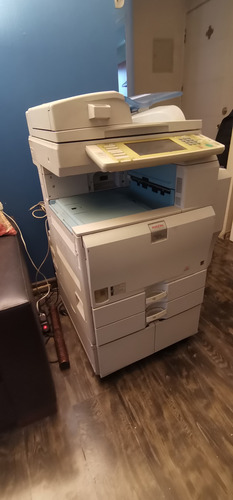 Multifuncional Ricoh Mp4000 2 Uni. - Ricoh Mpc 2050 1 Uni. (Usado)