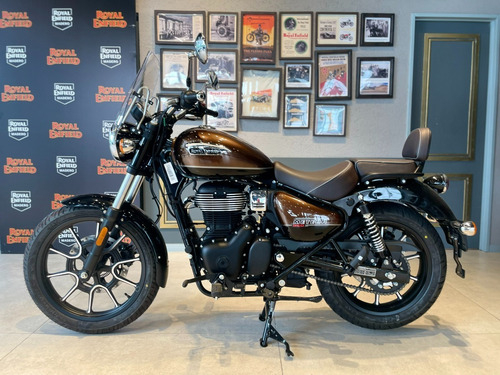 Imagen 8 de 25 de Royal Enfield Meteor 350 0km 2023