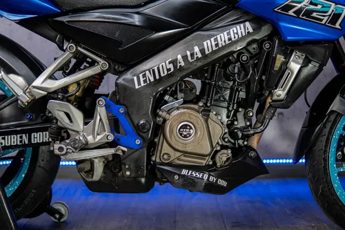 Bajaj Pulsar Ns 200 2015
