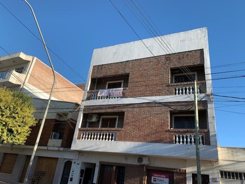 Imagen 3 de 5 de Departamento De 2 Dormitorios
