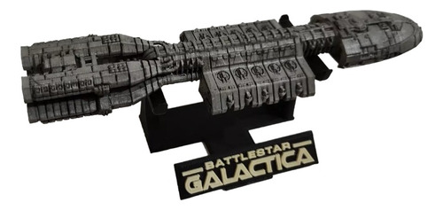 Nave Ligera Clase Berserk Battlestar Galactica + Base (19cm)