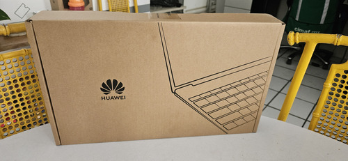 Laptop Huawei Matebook D14 Core I5 Disco 512 Gb Windows /vc (Usado)