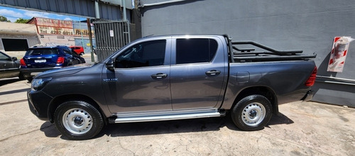 Imagen 15 de 15 de Toyota Hilux 2018 2.4 Cd Dx 150cv 4x2