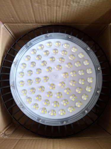 Lámpara Led Ufo 200 W