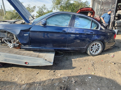 Desarmo Bmw 325i  2011 325i