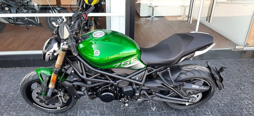 Imagen 20 de 25 de Benelli 752s, No Yamaha Mt 09,ktm 390, No Honda Cb Hornet/jp