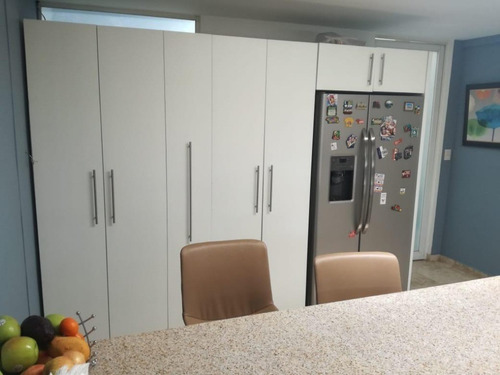 Imagen 7 de 13 de Venta De Residencia Con Alberca Propia En Villas Del Mesón Juriquilla