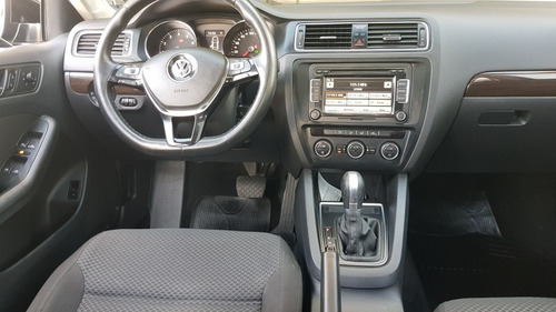 Volkswagen Vento 2.5 Luxury 170cv Tiptronic 2015