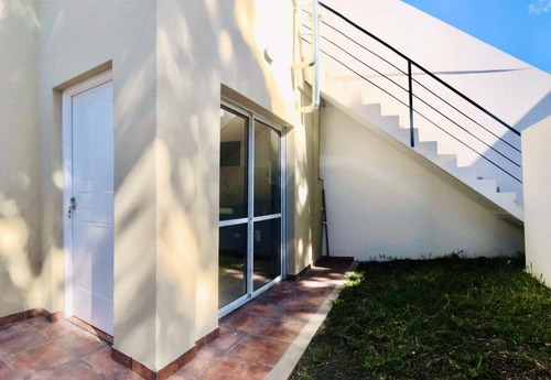 Imagen 3 de 6 de Departamento En Venta En Castelar Norte