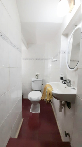 Imagen 2 de 20 de Se Vende Linda Casa Para Remodelar En Barrio La Reina Alta