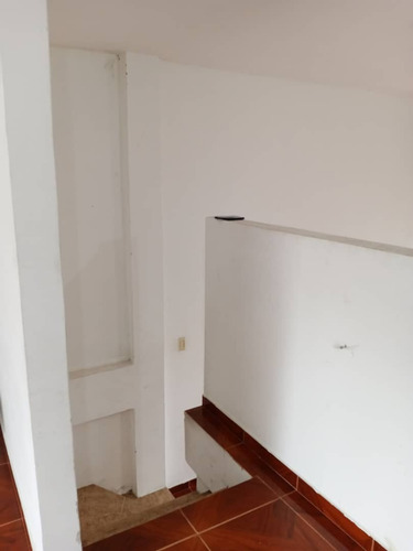 Imagen 2 de 28 de Hermosa Casa 3 Niveles Via Peribeca