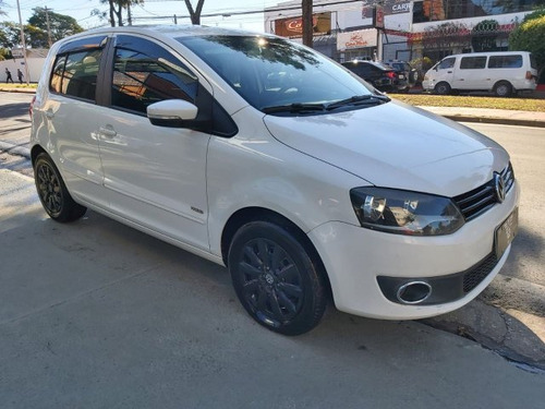 Volkswagen Fox Fox 1.0 MI TREND 8V FLEX 4P MANUAL
