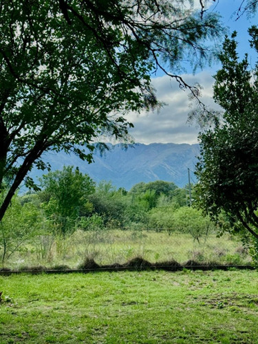 Casa Quinta En Venta De 130m2 Ubicado En Carpintería