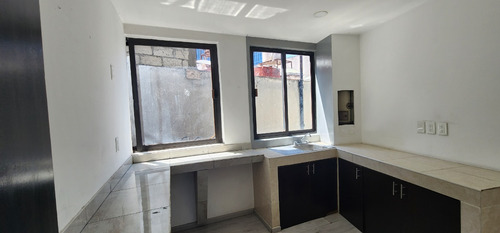 Edificio En Venta, Con Uso De Suelo, Lomas De Sotelo, Naucalpan De Juárez
