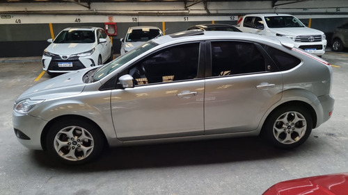 Ford Focus 2 2.0 Ghia At