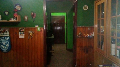 Imagen 3 de 10 de Casa En Venta En Merlo