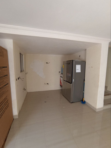 Townhouse En Villa La Fontana San Diego Socc