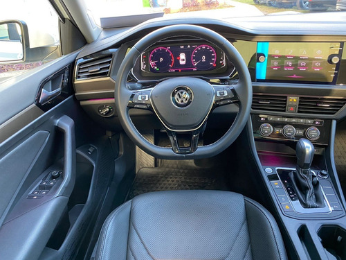 Imagen 13 de 15 de Volkswagen Vento 1.4 Highline 150cv At 0km 2021 46655831