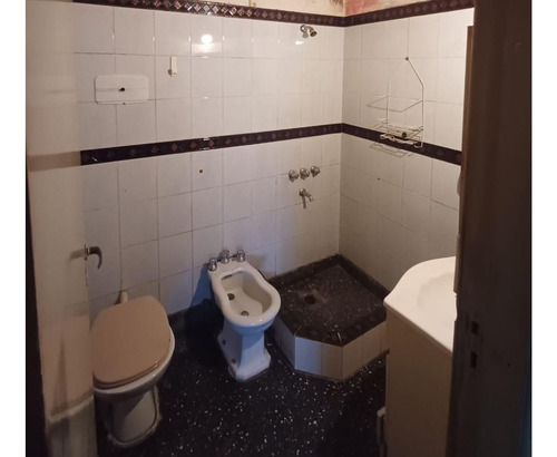 Casa Lote Propio En Esquina - Villa Luzuriaga