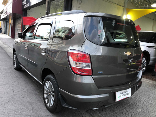Chevrolet Spin 1.8 Advantage 8v Flex 4p Automático