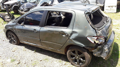 Imagem 3 de 10 de Sucata Peugeot 307 2009 1.6 16v Flex - Rs Auto Peças